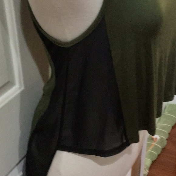 KTOO Cami Long Back Crop Top - Picture 5 of 9